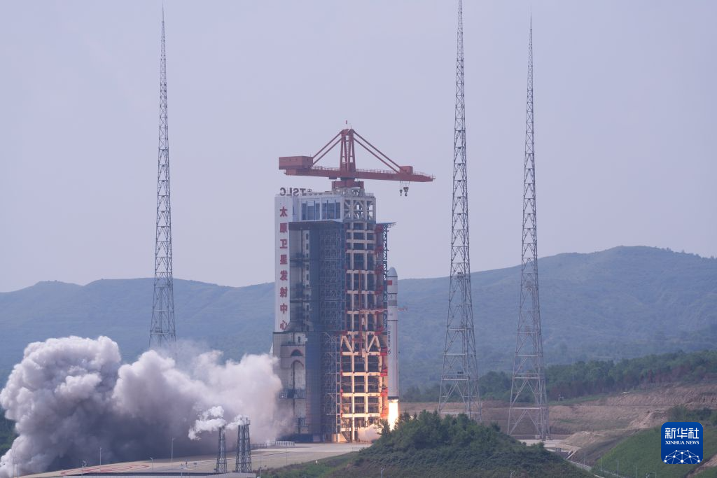 航天图片资料 · 一箭7星 长征六号丙遥一运载火箭发射成功