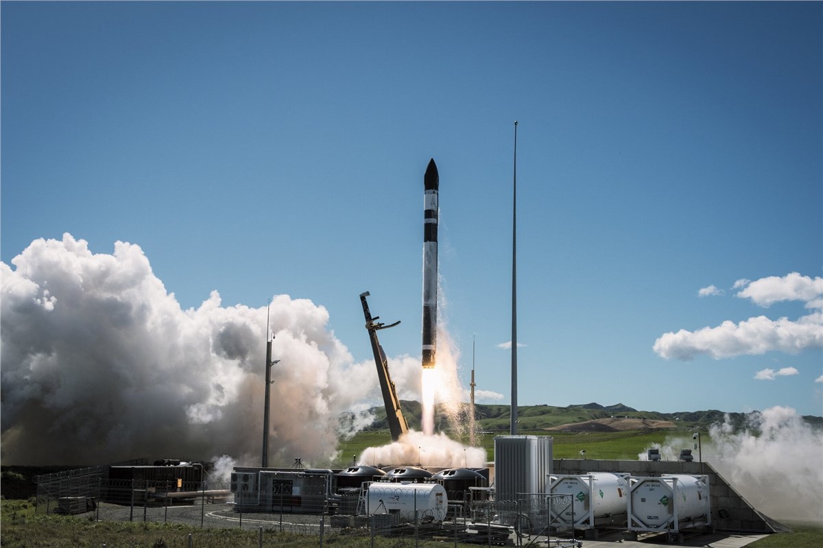 航天图片资料 · MISSION SUCCESS: Rocket Lab Launches 97th Electron Mission Rocket Lab USA ©