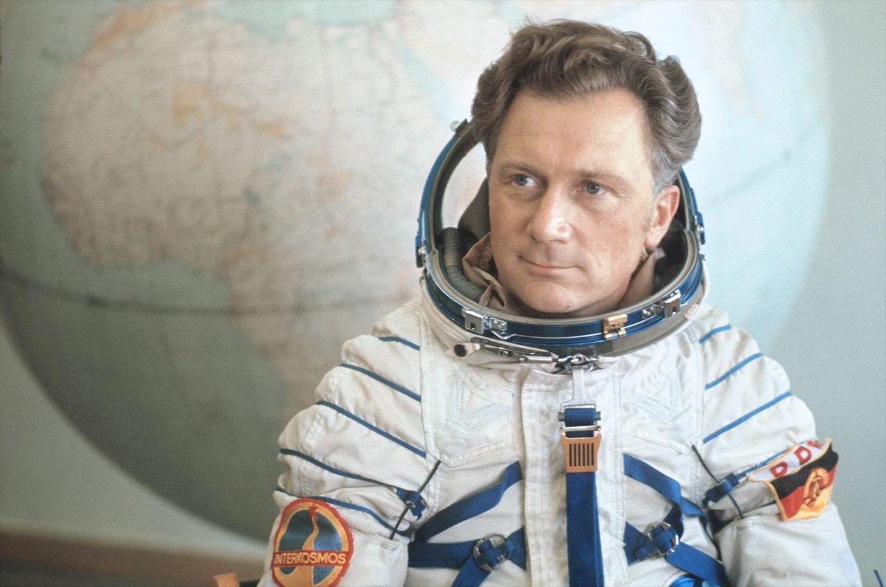航天图片资料 · c, the first German cosmonaut to fly into space, died on Saturday, Sept. 22, 2019, at the age of 82.