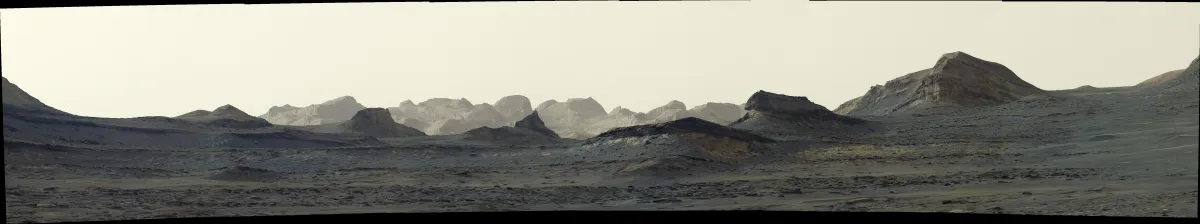 航天图片资料 · Images of Mars captured by the Curiosity rover.