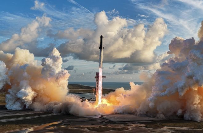 航天图片资料 · SpaceX在社交媒体上发布的星舰发射照片
