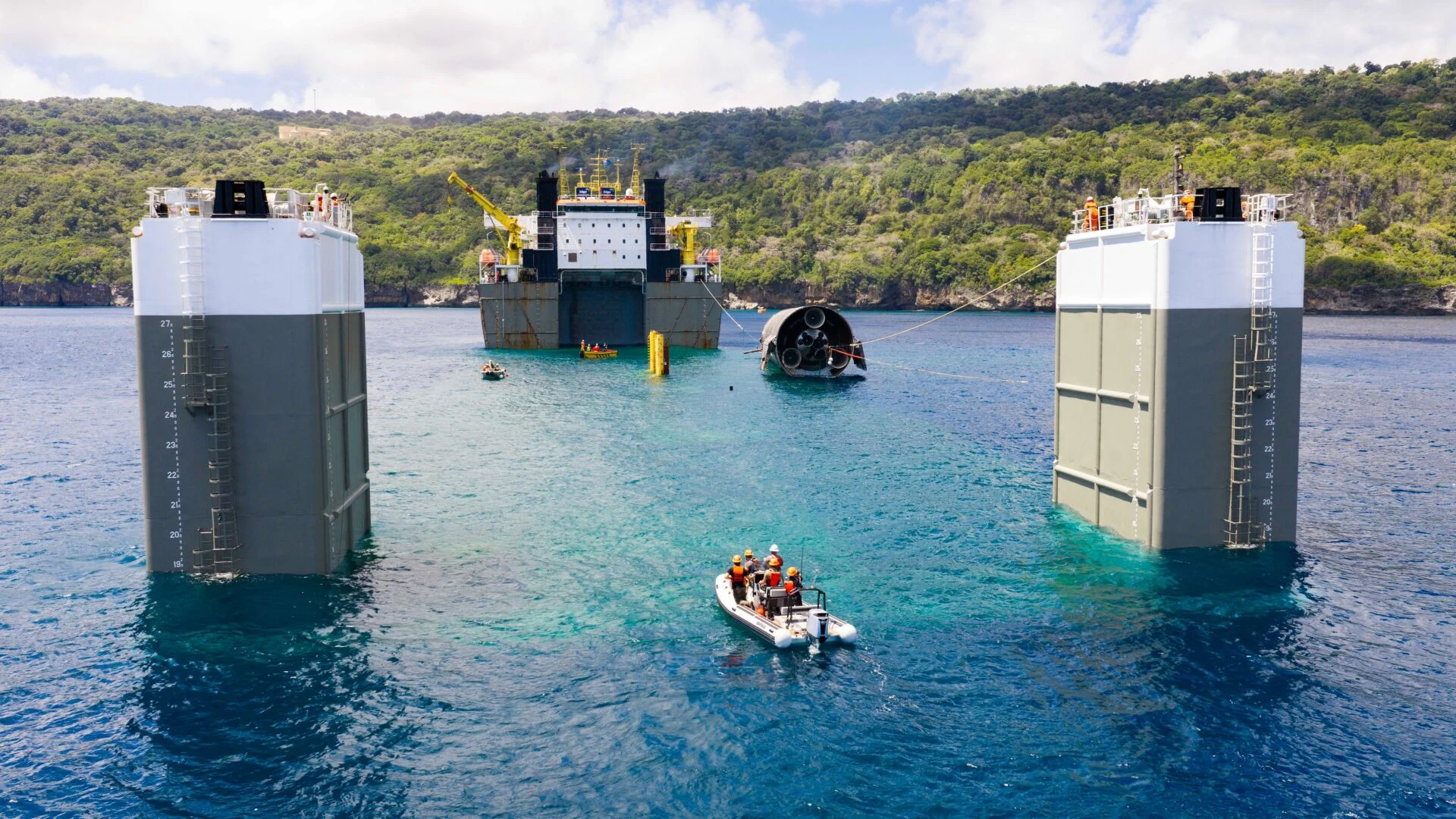 航天图片资料 · SpaceX Starship Recovery