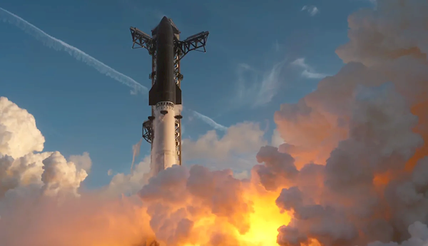 航天图片资料 · 星舰第14飞带病入轨创造历史 NASA却捏了把汗:2028年登月就靠这套发动机
