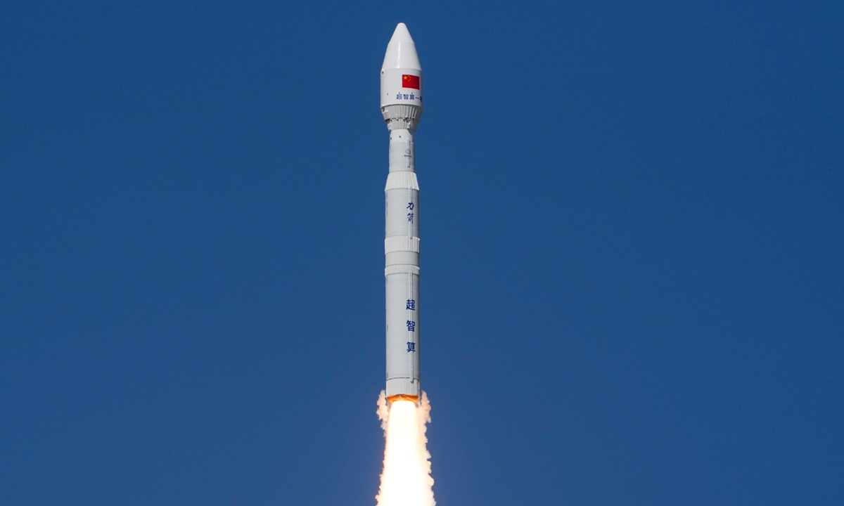 航天图片资料 · At 12:03 pm on September 20, 2026, the Kinetica-1 Y18 rocket lifted off from the Dongfeng commercial space innovation pilot zone in Northwest China, sending nine satellites into their designated orbits. Photo: Courtesy of CAS Space