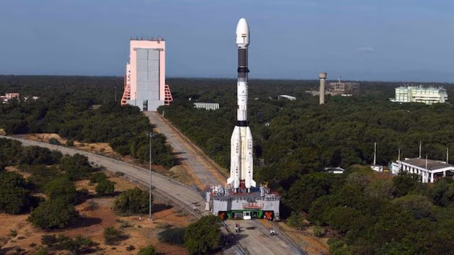 航天图片资料 · ISRO GSLV-F17 launch: All about India’s first imaging satellite from geosynchronous orbit ISRO GSLV-F17 launch: All about India’s first imaging satellite from geosynchronous orbit