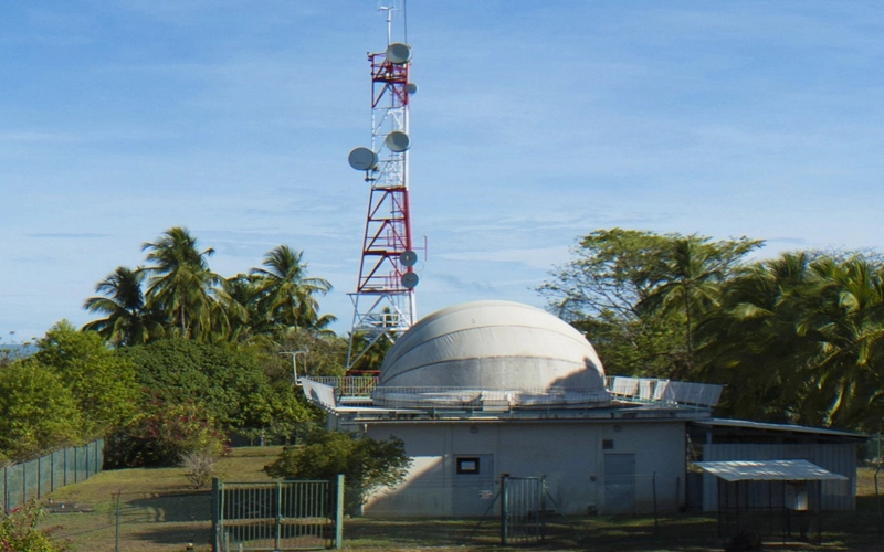 航天图片资料 · CNES plans to replace ageing launch-tracking equipment at the Guiana Space Centre with three new automated optical tracking turrets.