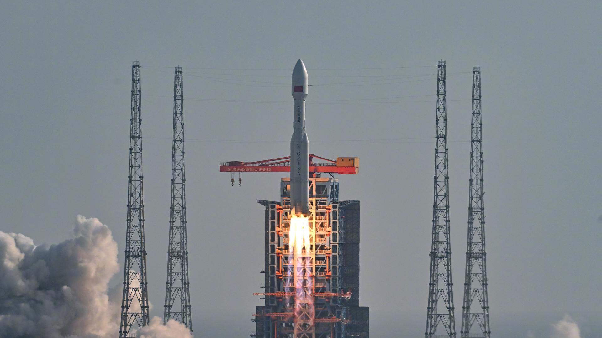 航天图片资料 · CZ-8A Launch (SatNet LEO Group 14)