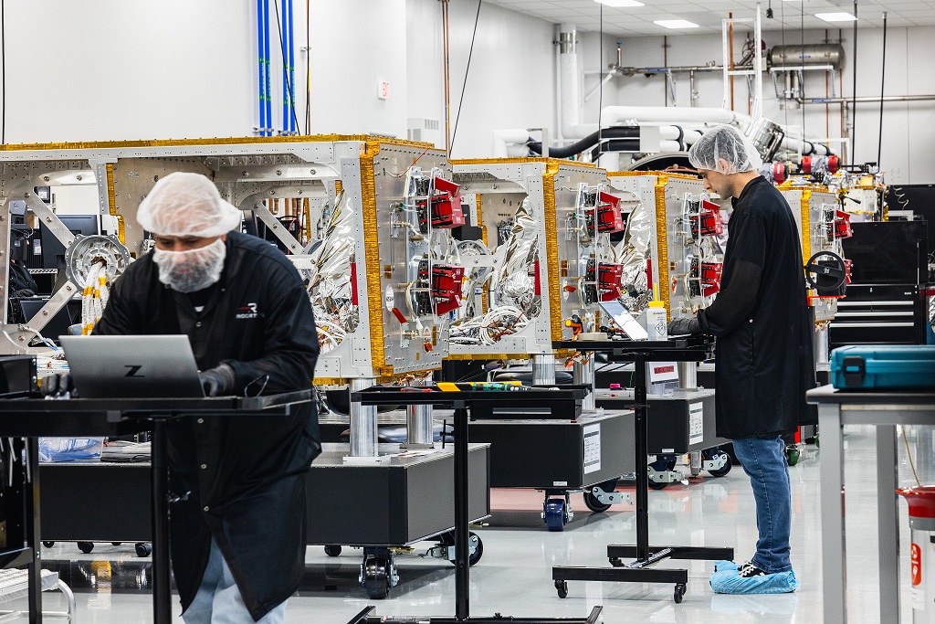 航天图片资料 · Rocket Lab Awarded $90M Contract to Build GEO Satellites Hosting Space Domain Awareness Payload for U.S. Space Force