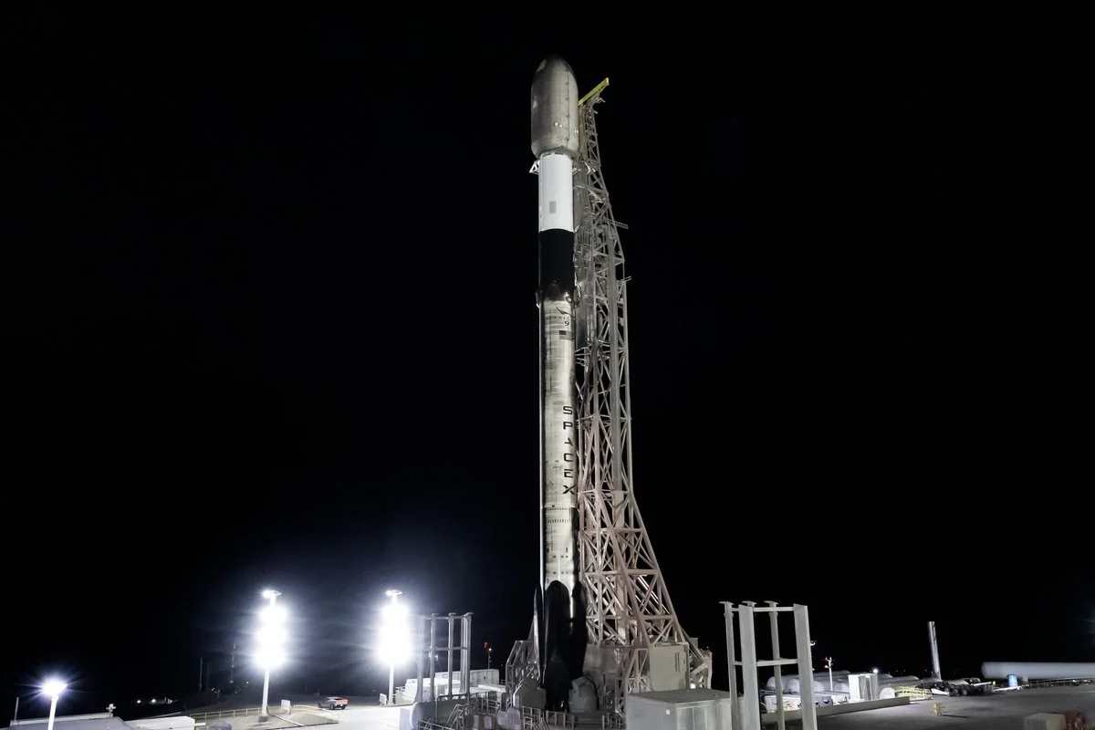 航天图片资料 · SpaceX tweet announcing USSF-153 Falcon 9 launch preparations with 70% favorable weather