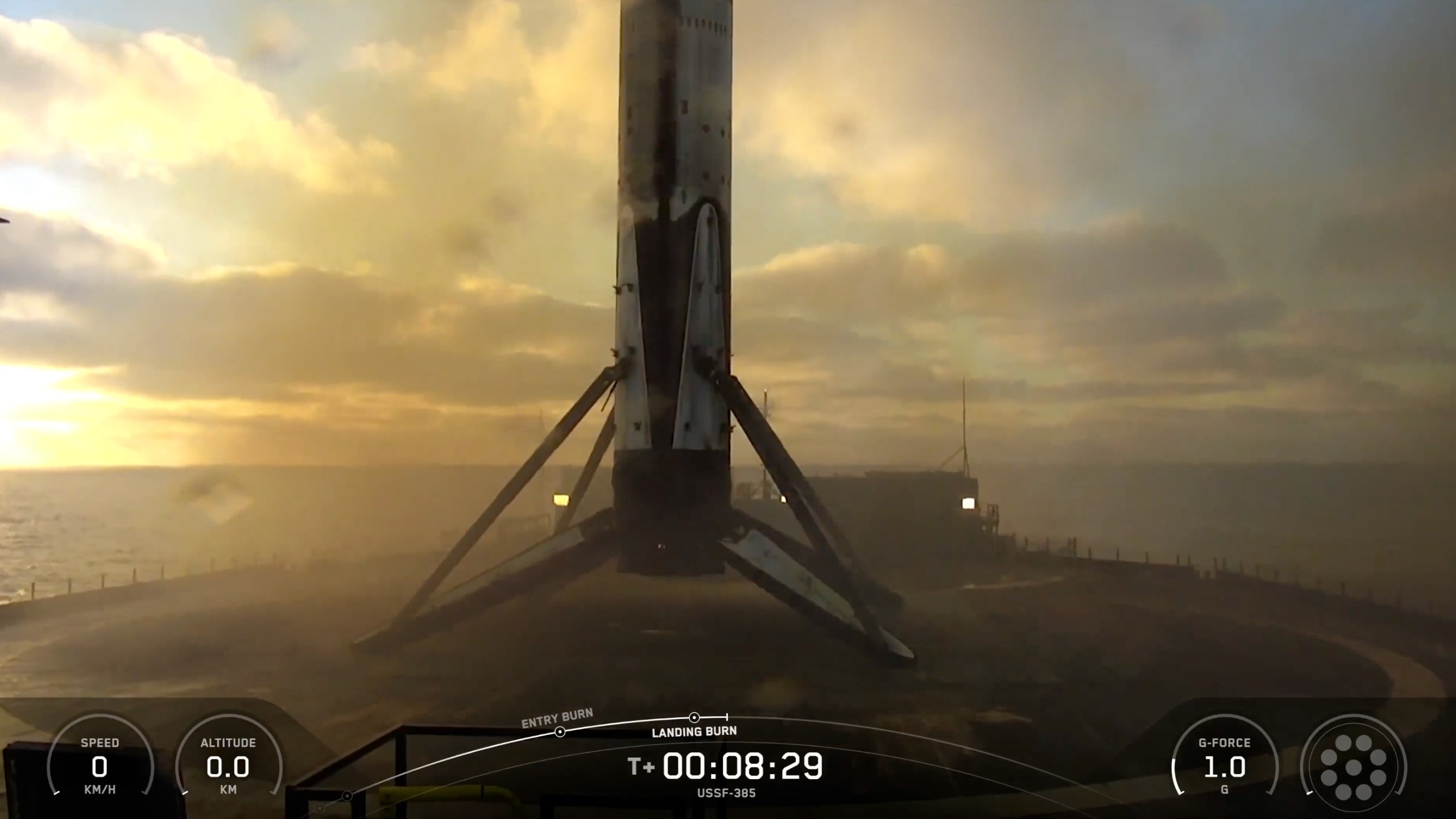 航天图片资料 · The first stage of a SpaceX Falcon 9 rocket rests on the deck of a drone ship shortly after launching the USSF-385 mission for the U.S. Space Force on Sept. 26, 2026.